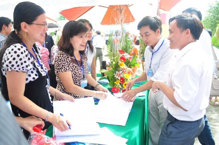 Hình ảnh buổi lễ kỷ niệm 25 đào tạo và 15 năm thành lập Khoa