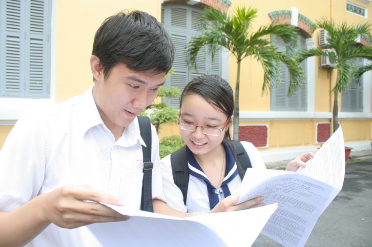 Dự tuyển học bổng Lawrence S.Ting 2014