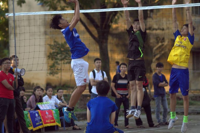Giải bóng chuyền sinh viên khoa Xây dựng Cầu đường